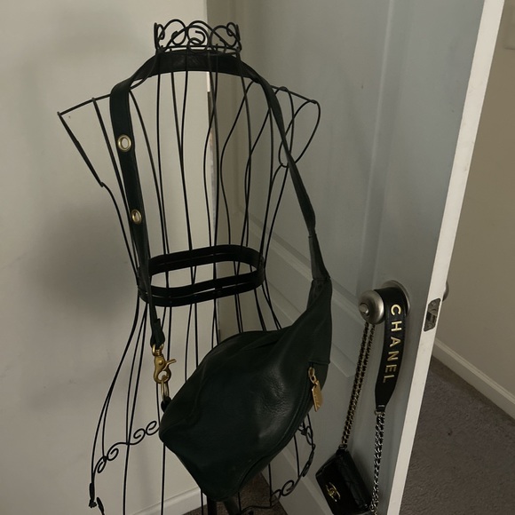 Tignanello Genuine leather single strap handbag - Picture 5 of 5